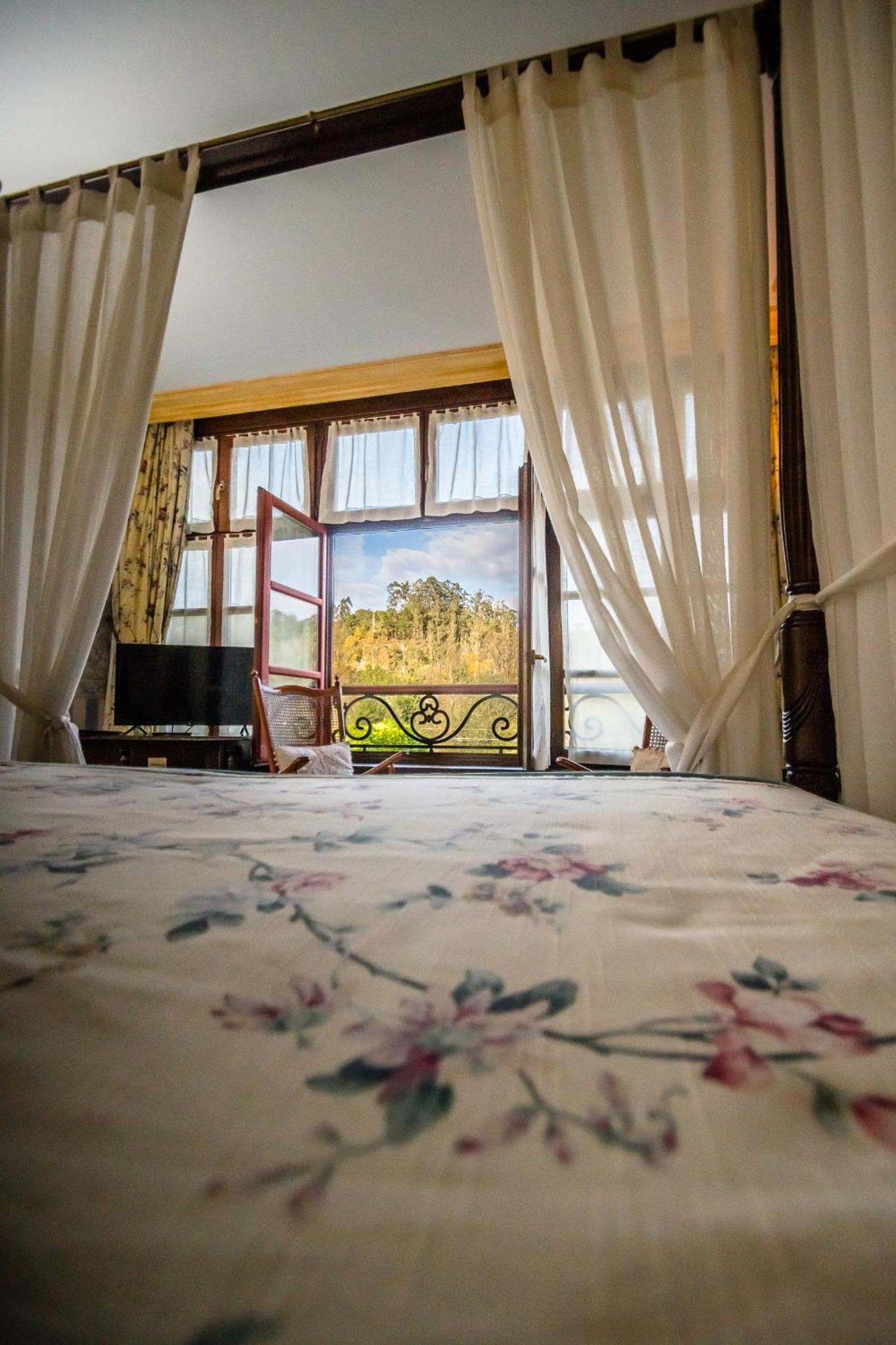 Hotel Palacete Real Villamayor  Extérieur photo