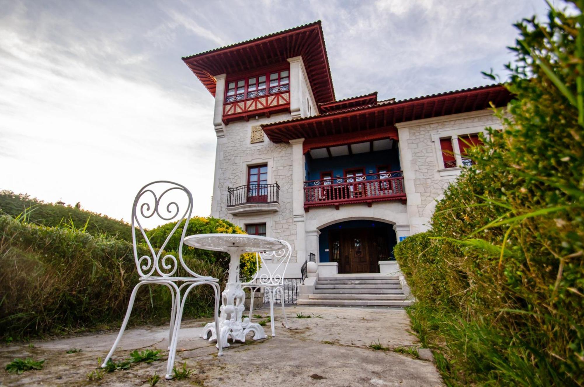 Hotel Palacete Real Villamayor  Extérieur photo